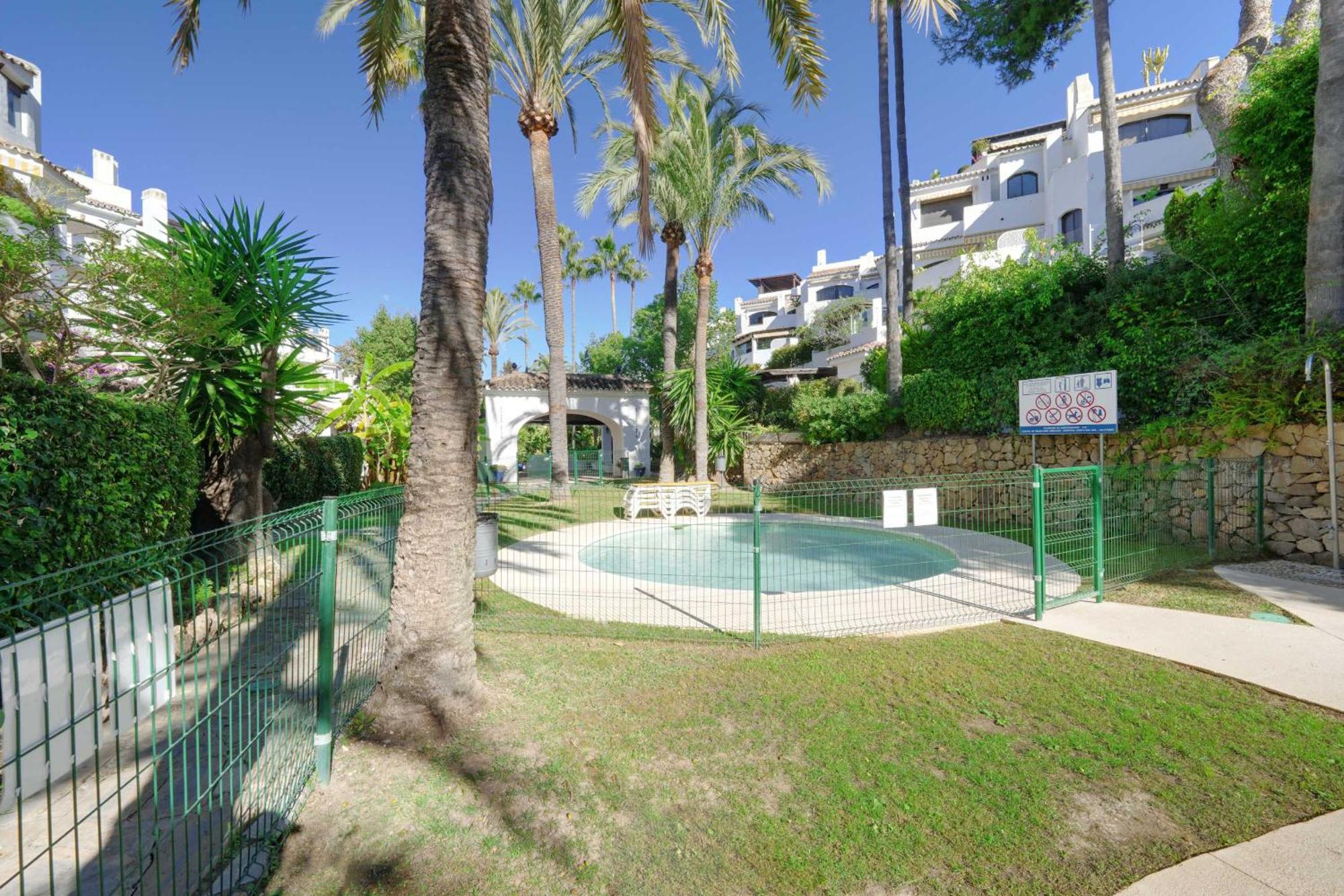 1104 First Line Beach Apartment Golden Beach Pool Marbella Luaran gambar