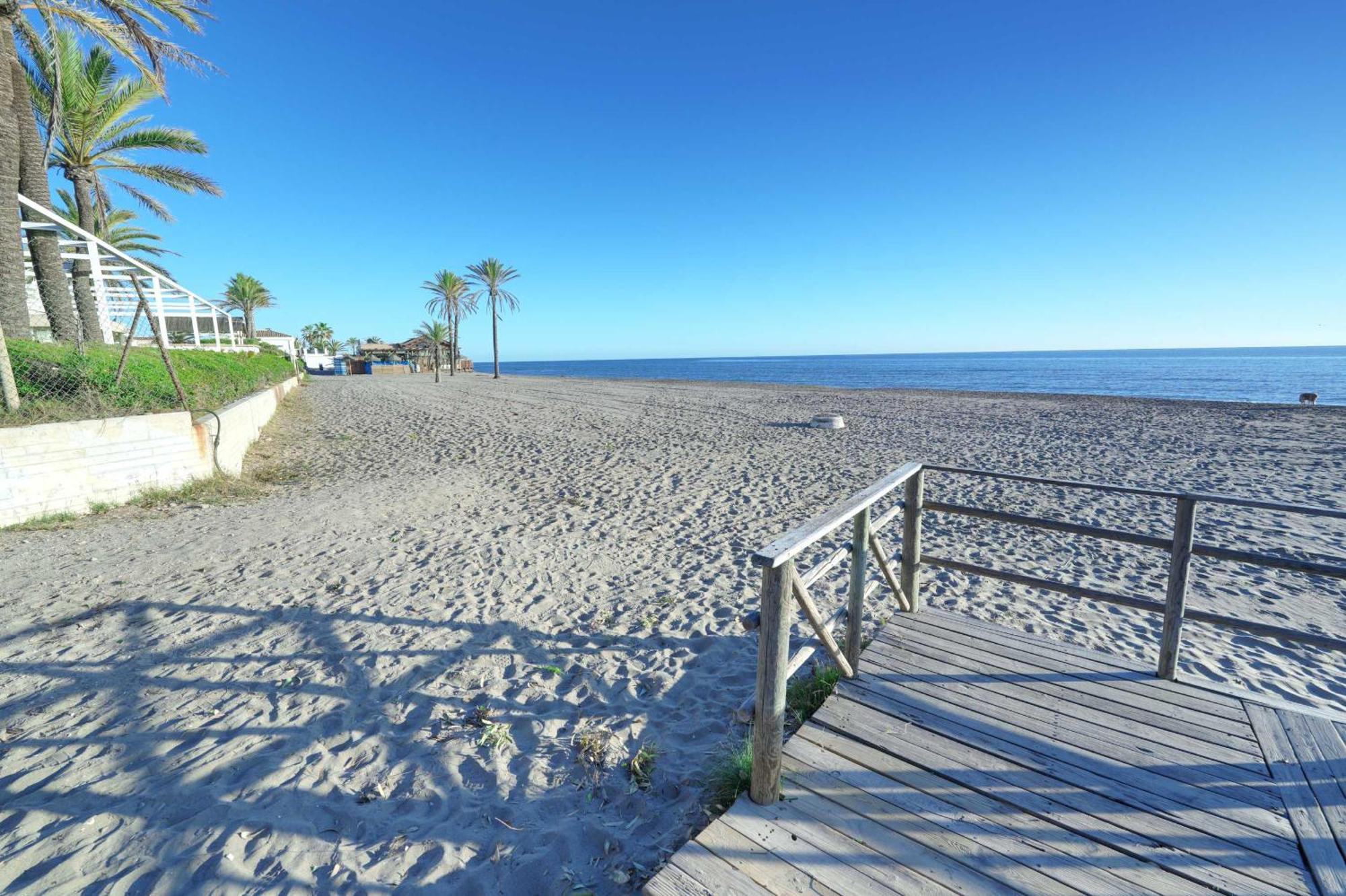 1104 First Line Beach Apartment Golden Beach Pool Marbella Luaran gambar